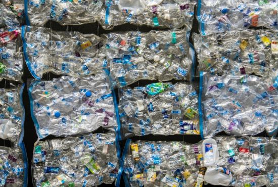 Cuando una botella desaparece: la hotelería ecuatoriana convierte los residuos en cifras medibles Cuando una botella desaparece: la hotelería ecuatoriana convierte los residuos en cifras medibles